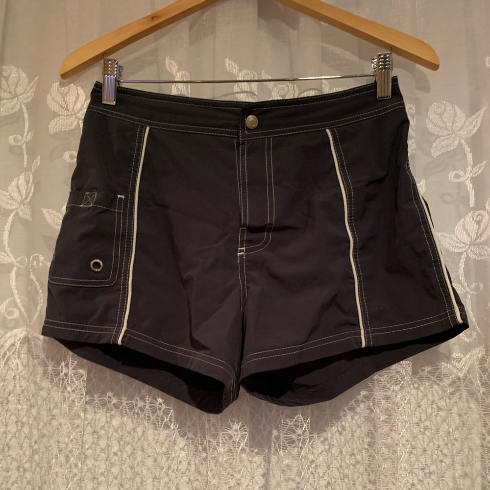 Women’s Athletic Shorts